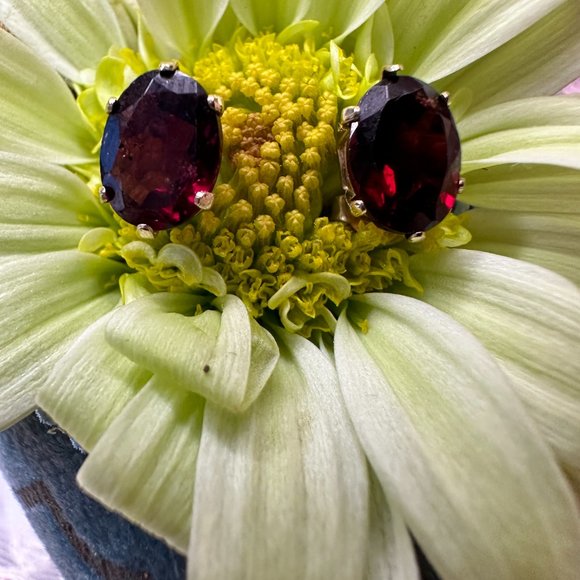 14K Garnet Studs - Picture 4 of 5